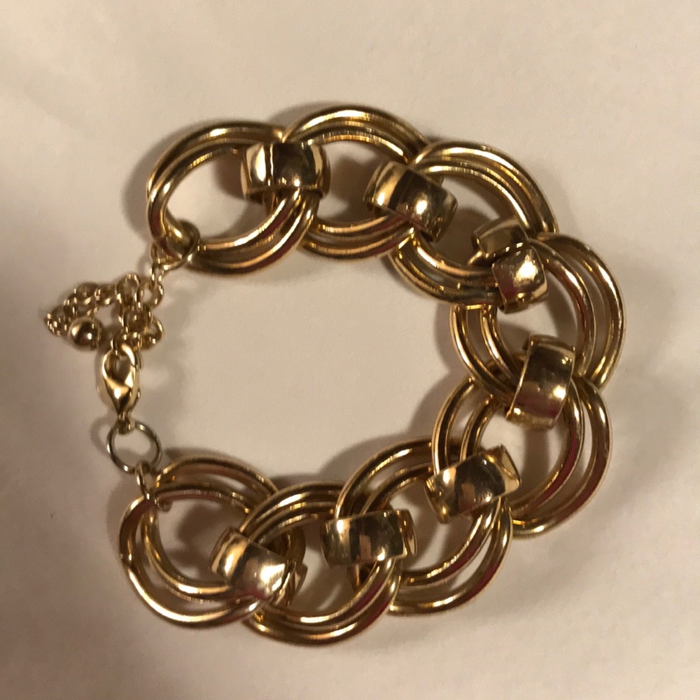 Gold bracelet